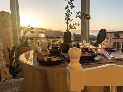 "Lithodia"- Stone House with Unique View gîte à louer Áyios Ioánnis