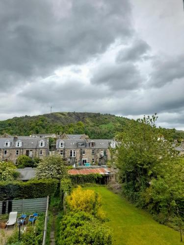 Burntisland Garden Apartment, Fife - 40 mins to Edinburgh