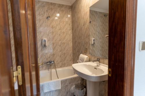 Hotel Río Cea in Puente-Almuhey