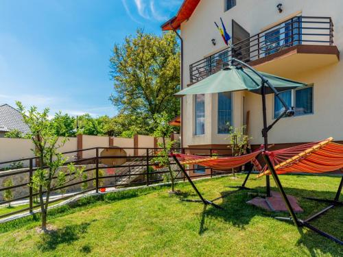 Garden, Pensiunea Casuta cu Trandafiri 2 in Slanic