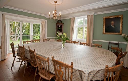 บริการและสิ่งอำนวยความสะดวก, Tros Yr Afon Holiday Cottages and Manor House in เบอร์มาร์ริส