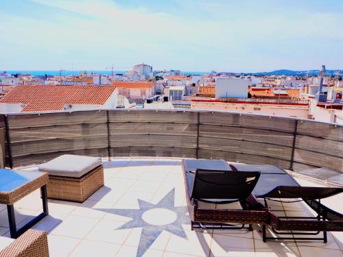 Privat Hotel Liberty Sitges - 숙소 외관