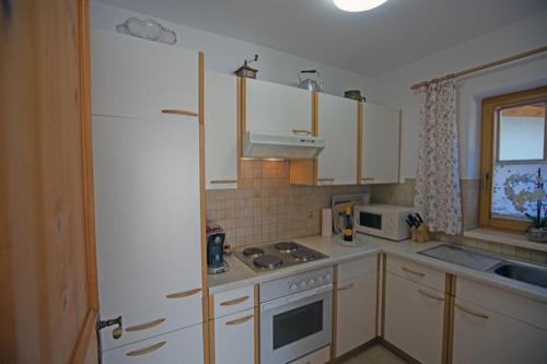 廚房, Ferienwohnung Maria in 埃布斯