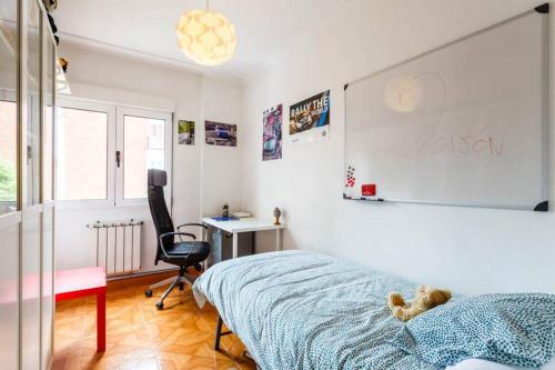  109A Apartamento 3 habitaciones muy funcional in Gijón