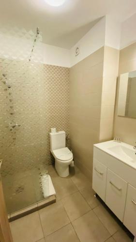 Deluxe Double Room with Balcony image 7