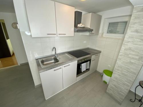  Apartment Carmen in Trogir