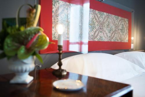 That's Napoli Room Type - Deluxe Double or Twin Room