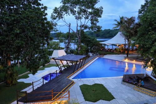 301642273 Villa Maya