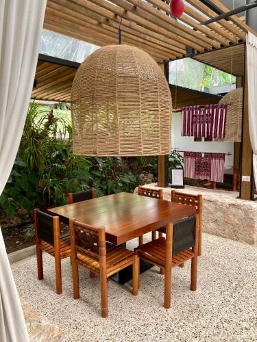 301643021 Villa Maya