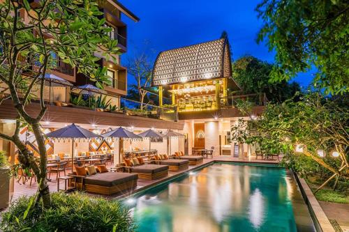 Swimming pool, Pandawa All Suite Hotel in Bali