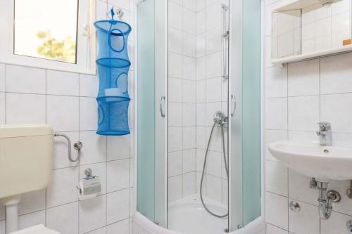 Apartment in Orebic with sea view, balcony, air conditioning, WiFi (4934-8)