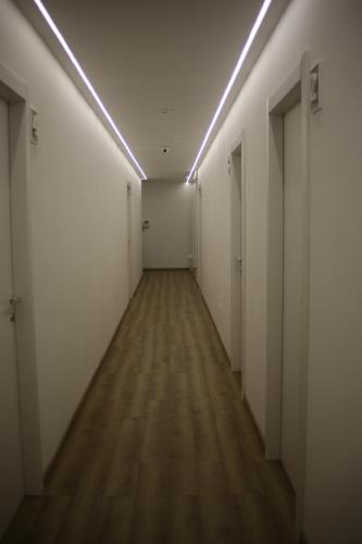 Tourism E Business Superior Rooms 4