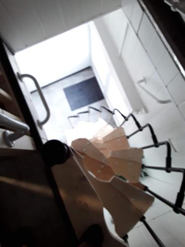 La chambre d'à côté (La chambre d'a cote) in Doulezon