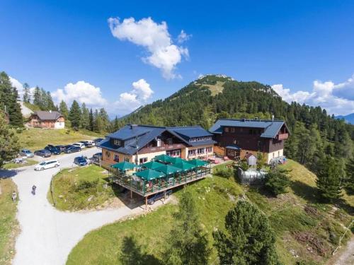 . Steinerhaus Berggasthof