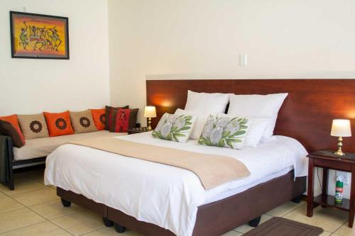 Executive Triple Room image 1