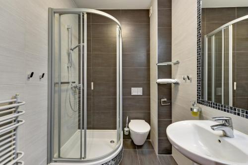 2 twin beds