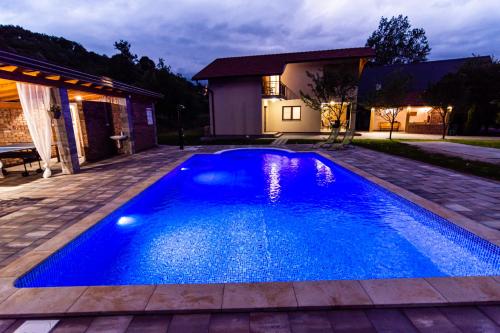 Holiday Home Faruk - image 12