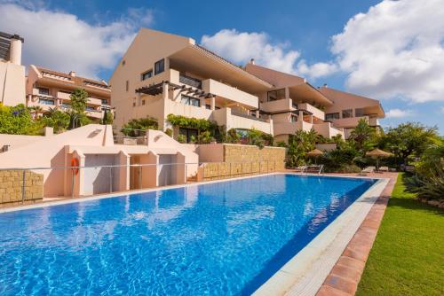  New Luxurious Apartment With Sea And Sunrise View in Mijas