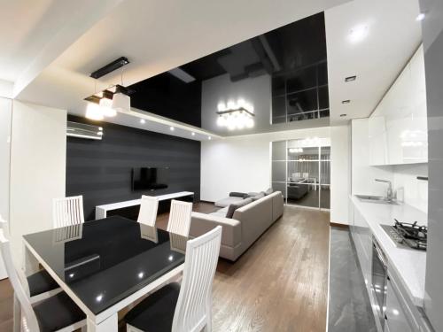 Two-Bedroom Apartment image 6
