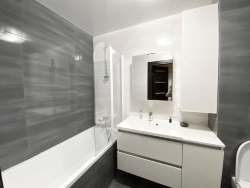 Two-Bedroom Apartment image 1