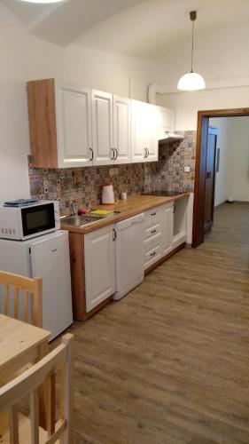 廚房, Apartmány Kukaččí hnízdo (Apartmany Kukacci hnizdo) in 霍洛莫利斯