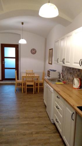 廚房, Apartmány Kukaččí hnízdo (Apartmany Kukacci hnizdo) in 霍洛莫利斯