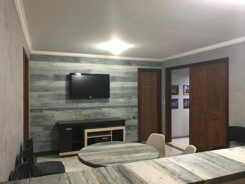 บริการและสิ่งอำนวยความสะดวก, Regi House Hostel near สนามบินเอวริโก เด อาเกียร์ ซัลเลส