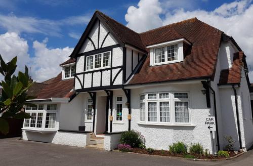 The Oak B&b, , Hampshire