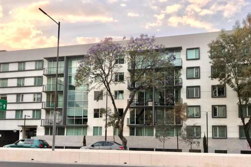 At the heart of restaurants and night life