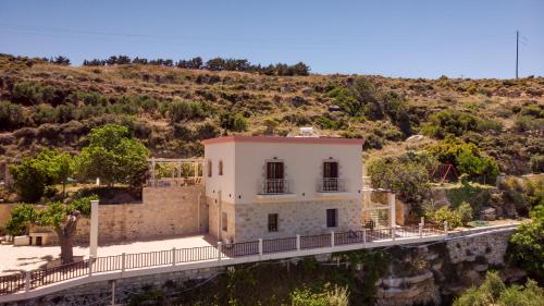 Villas Libra - Tap to explore photos