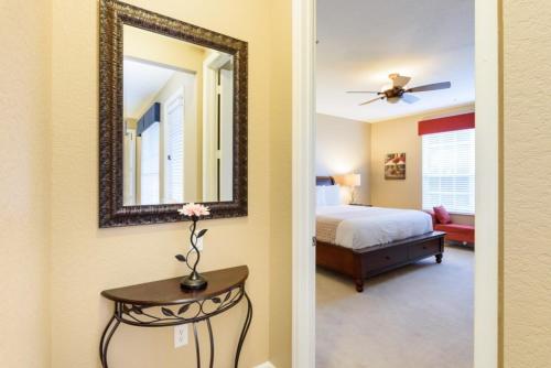 Premium Lake View Condo condo - image 4
