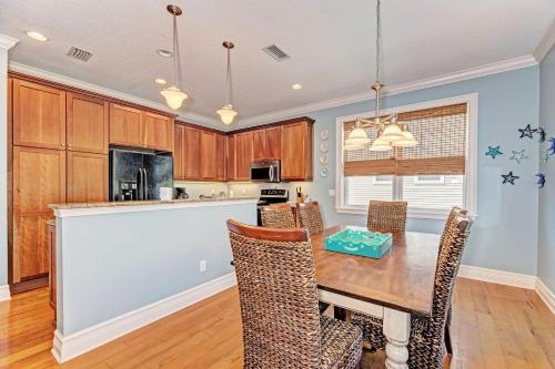 Crosswind Cottage by Beach Retreats, Holmes Beach (foto 9)