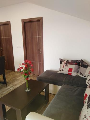 Pocanic apartmani - image 11