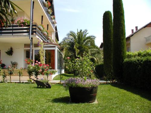 Room in Vodice with balcony, air conditioning, Wi-Fi (4826-3), Водице (фото 6)