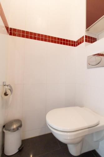 Naschmarkt Premium Apartment in Your Vienna - image 2