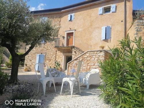 B&B La Corte22 - Accommodation - Caprino Veronese