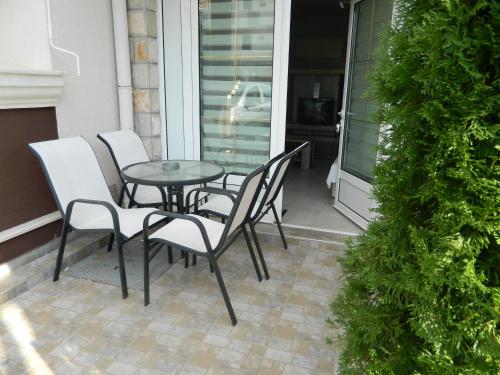 Erkély/terasz, Mena apartmani in Velji Vinogradi