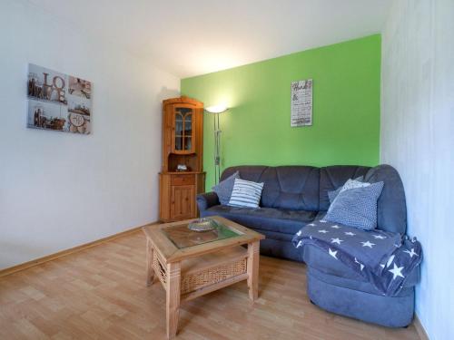 Snug Apartment in Medebach with Covered Terrace and Garden