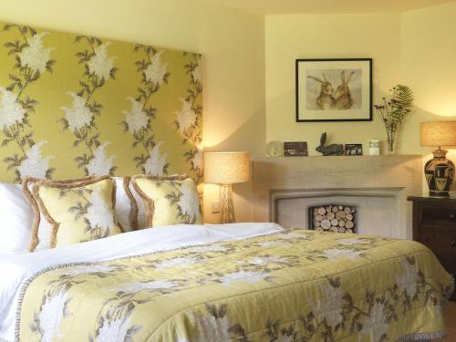 The Hare & Hounds Hotel - image 10