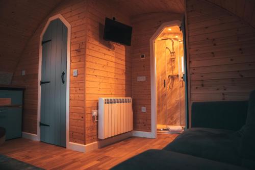 Koplietošanas atpūtas telpa ar TV, Volcano Cabins in Kilchoan