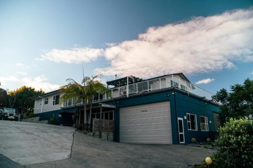 Coromandel Seaview Motel - Accommodation - Coromandel Town