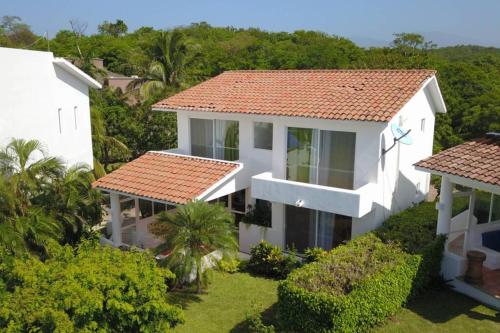 Tehuana l House, Ocean view, pool.