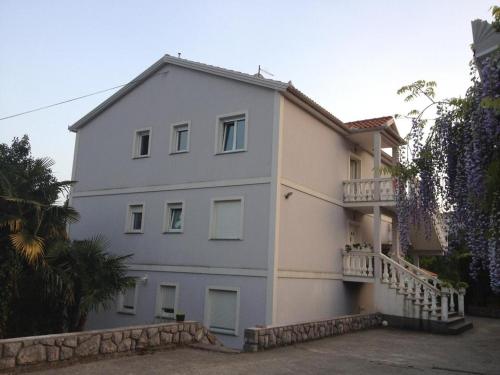  Studio apartment in Icici with Terrace, Air condition, WIFI (4667-3) in Ičići