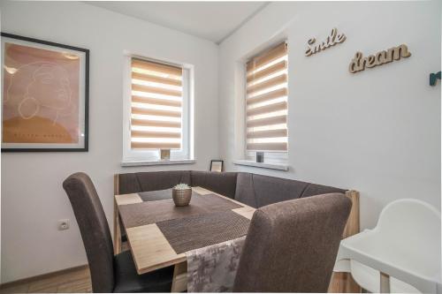 Holiday Home BOR in Добрна