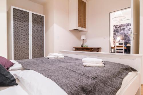 Junior Suite Fasangasse by welcome2vienna