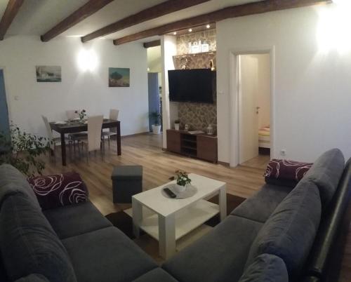 Apartment Nadia - image 14