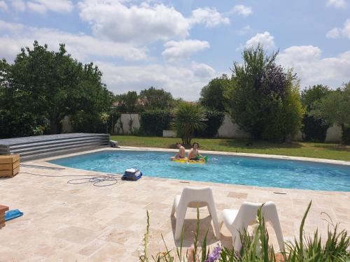 Chambre privée dans une maison avec piscine (Chambre privee dans une maison avec piscine) in Tournefeuille