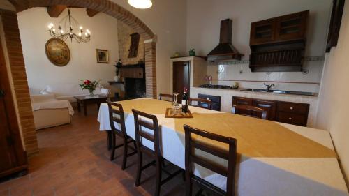 Casale sul Lago Trasimeno 4