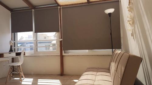 Sky Apartment - Athens Center 5 BD 4 BATH - image 4