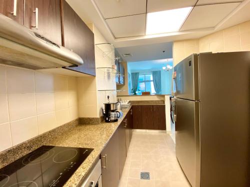 MARCO POLO - Luxury 2BR Apartment with partial Marina views